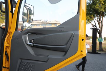 �ɵ�W7 180���� 4X2 8�� ���ϳ�ͼƬ