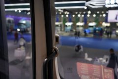 解放鹰途 头等舱 15.6L LNG 660马力 6X4 一汽解放12档 AMT自动档 牵引车