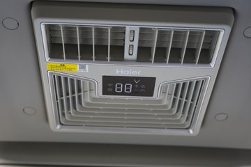���ӥ; ͷ�Ȳ� 15.6L LNG 660���� 6X4 һ�����12�� AMT�Զ��� ǣ����ͼƬ
