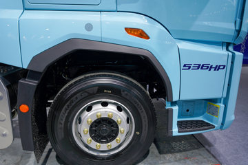���ӥ�� 13.2L LNG 530���� 6X4 һ�����12�� ǣ����ͼƬ