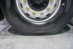 解放鹰驰 13.2L LNG 530马力 6X4 一汽解放12档 牵引车