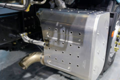 解放鹰驰 13.2L LNG 530马力 6X4 一汽解放12档 牵引车