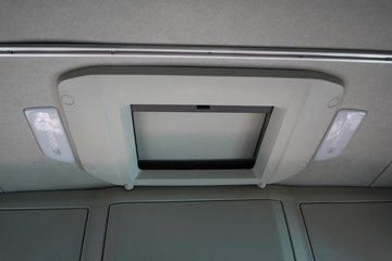 �ൺ���ӥ; ͷ�Ȳ� 13.2L���� 640���� 6X4 һ�����12�� AMT�Զ��� ǣ����ͼƬ