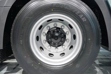 �ൺ���ӥ; ͷ�Ȳ� 13.2L���� 640���� 6X4 һ�����12�� AMT�Զ��� ǣ����ͼƬ