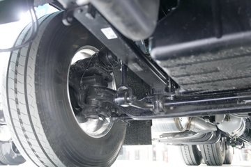 �ൺ���ӥ; ͷ�Ȳ� 13.2L���� 640���� 6X4 һ�����12�� AMT�Զ��� ǣ����ͼƬ