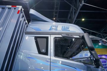 ���ӥ�� 7.8L���� 320���� 4X2 һ�����8�� 9.7����ʽ�ػ���ͼƬ