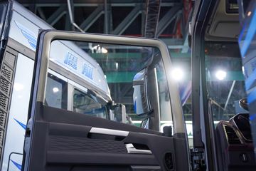 ���ӥ�� 7.8L���� 320���� 4X2 һ�����8�� 9.7����ʽ�ػ���ͼƬ
