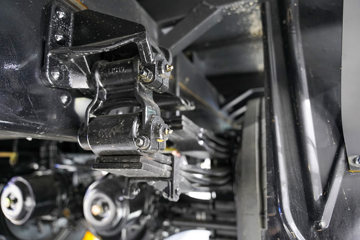 ���ӥ�� 7.8L���� 320���� 4X2 һ�����8�� 9.7����ʽ�ػ���ͼƬ