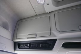 鹰途&nbsp;载货车驾驶室                                               图片