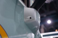 青岛解放鹰途 商务舱 柴油 680马力 6X4 一汽解放12档 AMT自动档 牵引车