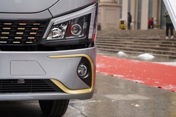 �������ó� ����G300 Pro 2.5L���� 170���� ��ʿ��6�� ��ɲ 4.18�׵�����ʽ�ῨͼƬ