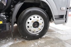 陕汽商用车 德龙G300 Pro 2.5L柴油 170马力 法士特6档 气刹 4.18米单排厢式轻卡