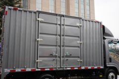 陕汽商用车 德龙G300 Pro 2.5L柴油 170马力 法士特6档 气刹 4.18米单排厢式轻卡