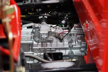 �������ó� ����G300 2.5L���� 180���� ��ʿ��8�� ��ɲ 4.18�׵��������ῨͼƬ