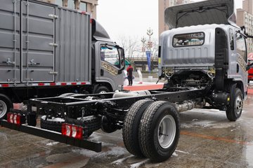 �������ó� ����G300 Pro 2.5L���� 180���� ��ʿ��8�� ��ɲ 4.18�׵��������ῨͼƬ