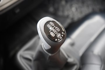 �������ó� ����G300 Pro 2.5L���� 180���� ��ʿ��8�� ��ɲ 4.18�׵��������ῨͼƬ