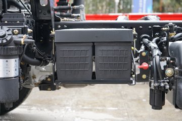 �������ó� ����G300 Pro 2.5L���� 180���� ��ʿ��8�� ��ɲ 4.18�׵��������ῨͼƬ