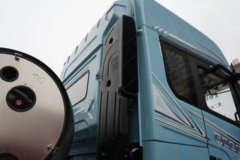 陕汽商用车 德御Q500 14.8L LNG 560马力 6X4 法士特16档 AMT自动档 牵引车