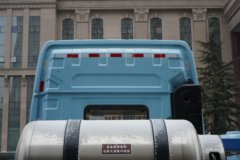 陕汽商用车 德御Q500 14.8L LNG 560马力 6X4 法士特16档 AMT自动档 牵引车