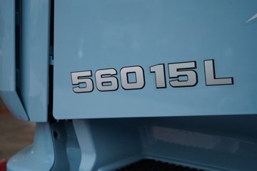 �������ó� ����Q500 14.8L LNG 560���� 6X4 ��ʿ��16�� AMT�Զ��� ǣ����ͼƬ