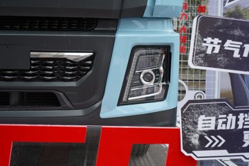 �������ó� ����Q500 14.8L LNG 560���� 6X4 ��ʿ��16�� AMT�Զ��� ǣ����ͼƬ