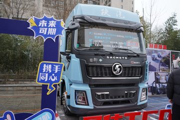 �������ó� ����Q500 14.8L LNG 560���� 6X4 ��ʿ��16�� AMT�Զ��� ǣ����ͼƬ
