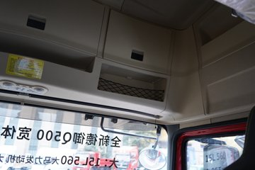 �������ó� ����Q500 14.8L LNG 560���� 6X4 ��ʿ��12�� ��ɫ ǣ����ͼƬ