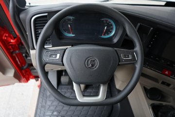 �������ó� ����Q500 14.8L LNG 560���� 6X4 ��ʿ��12�� ��ɫ ǣ����ͼƬ
