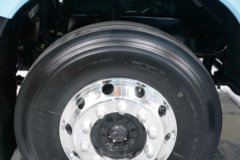 解放鹰腾 13.2L LNG 530马力 6X4 一汽解放12档 AMT自动档 牵引车 解放鹰腾 13.2L LNG 530马力 6X4 一汽解放12档 AMT自动档 牵引车