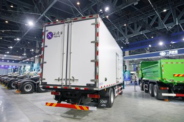 鹰腾&nbsp;冷藏车外观图片