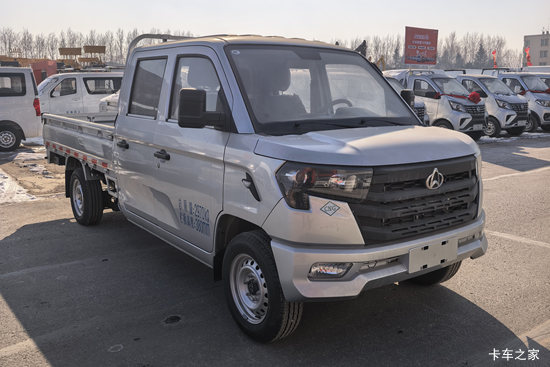 �������� �ǿ�PLUS 2024������� 1.6L CNG 105���� 2.6��˫������΢��