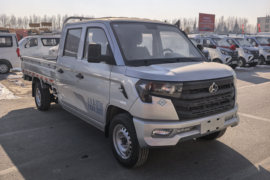 星卡PLUS&nbsp;载货车外观                                                图片