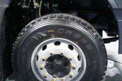 解放鹰拓 7.8L柴油 350马力 8X4 一汽解放10档 5.6米自卸车