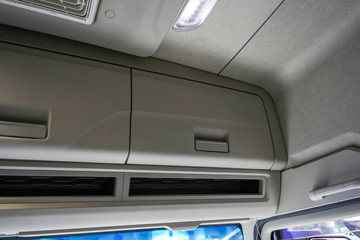 ���ӥ�� ����� 15.6L LNG 660���� 6X4 һ�����12�� AMT�Զ��� ǣ����ͼƬ