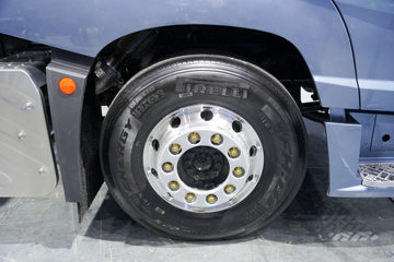 ���ӥ�� ����� 15.6L LNG 660���� 6X4 һ�����12�� AMT�Զ��� ǣ����ͼƬ