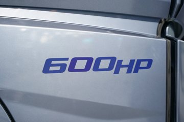�ൺ��� ӥ�� ����� 15L LNG 600���� 8X4 һ�����12�� AMT�Զ��� 9.5�ײ�դʽ�ػ���ͼƬ