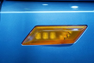 �ൺ��� ӥ�� ����� 15L LNG 600���� 8X4 һ�����12�� AMT�Զ��� 9.5�ײ�դʽ�ػ���ͼƬ