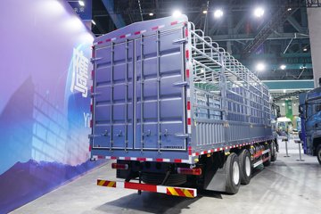�ൺ��� ӥ�� ����� 15L LNG 600���� 8X4 һ�����12�� AMT�Զ��� 9.5�ײ�դʽ�ػ���ͼƬ