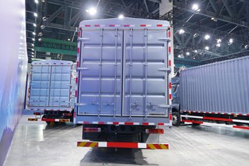 鹰航&nbsp;载货车外观                                                图片