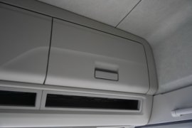 鹰航&nbsp;载货车驾驶室                                               图片