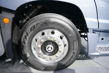 �ൺ��� ӥ�� ����� 15L LNG 600���� 8X4 һ�����12�� AMT�Զ��� 9.5�ײ�դʽ�ػ���ͼƬ