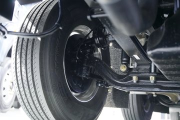 �ൺ��� ӥ�� ����� 15L LNG 600���� 8X4 һ�����12�� AMT�Զ��� 9.5�ײ�դʽ�ػ���ͼƬ