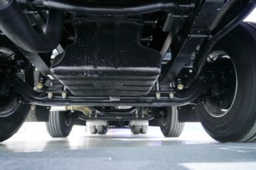 �ൺ��� ӥ�� ����� 15L LNG 600���� 8X4 һ�����12�� AMT�Զ��� 9.5�ײ�դʽ�ػ���ͼƬ