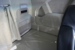 解放鹰航 智享版 15L LNG 600马力 6X4 一汽解放12档 AMT自动档 牵引车