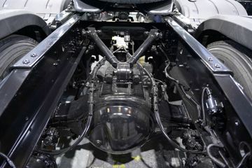 ���ӥ�� ������ 15L LNG 600���� 6X4 һ�����12�� AMT�Զ��� ǣ����ͼƬ
