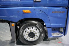 解放鹰航 智尊L版 15.6L LNG 660马力 6X4 一汽解放12档 AMT自动档 牵引车 解放鹰航 智尊L版 15.6L LNG 660马力 6X4 一汽解放12档 AMT自动档 牵引车