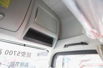 �������ó��Ӱ�S700 12.5L���� 600���� 6X4 ����12�� AMT�Զ��� ǣ����ͼƬ