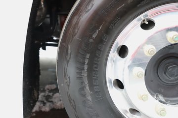 �������ó��Ӱ�S700 12.5L���� 600���� 6X4 ����12�� AMT�Զ��� ǣ����ͼƬ