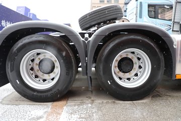 �������ó��Ӱ�S700 12.5L���� 600���� 6X4 ����12�� AMT�Զ��� ǣ����ͼƬ