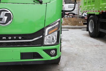 �������ó� ����G100 2.5L���� 155���� 4X2 ��ʿ��8�� 3.3�׵�����ж��ͼƬ